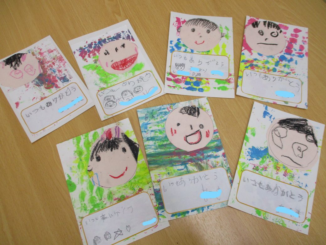 敬老の日や父の日のプレゼントにいかがですか。木製漆塗り短冊入れ